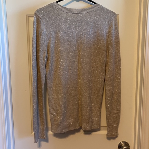 Sweater - Picture 2 of 4